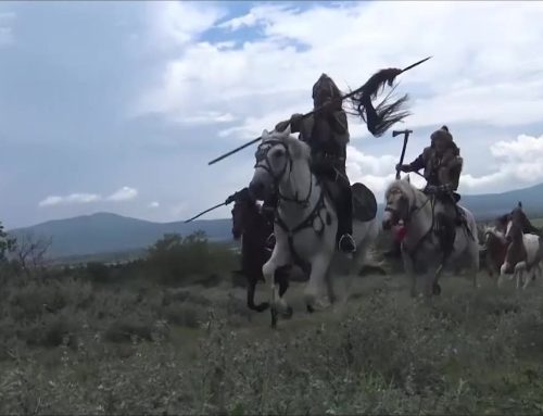 „Кон, човек, сабя – вселенската троица“ – рекламният клип на филма