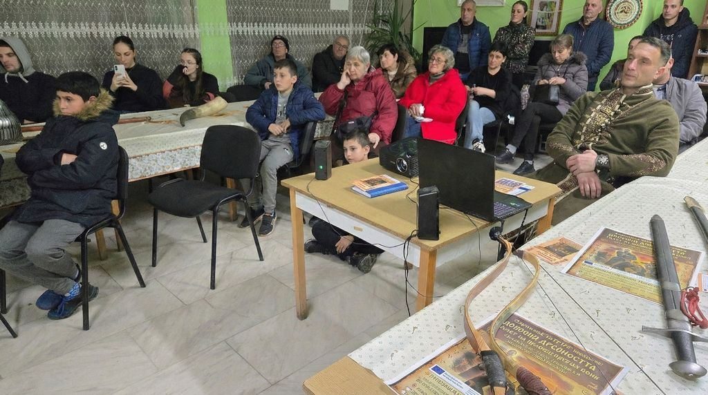 Публиката в залата, Оряховица